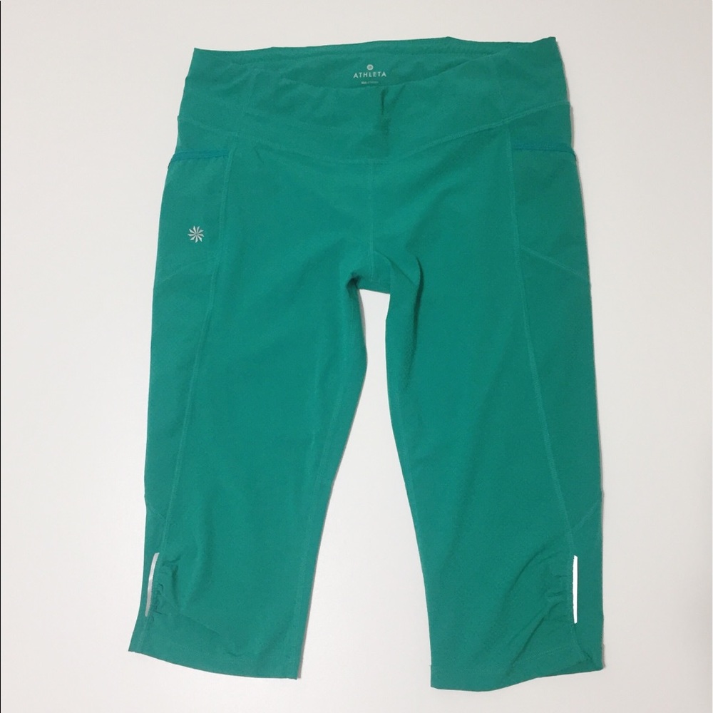 Athleta Dobby Be Free Knicker Cropped leggings